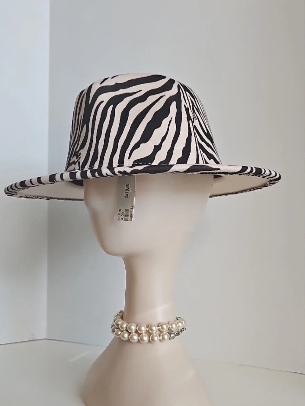Beloved Millinery Gorgeous Zebra Print Wide Brim Panama Fedora Hat Black & Cream